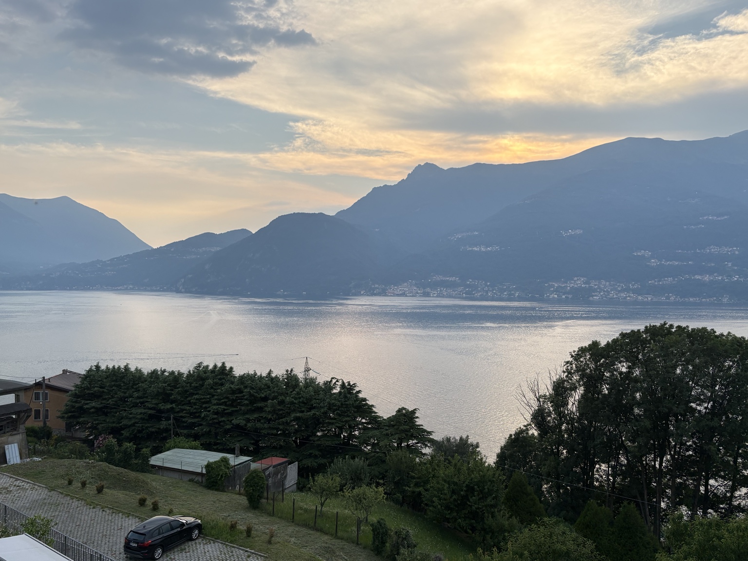 Coucher de soleil sur le lac de Côme vu depuis Il Pigo